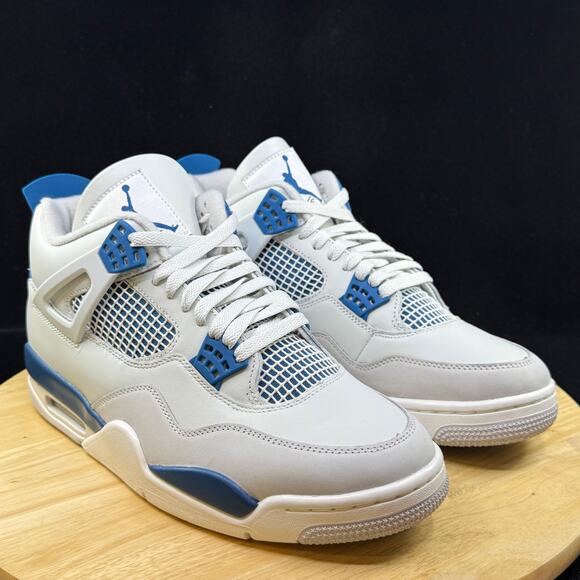 Air Jordan 4 Retro 2024 Men's Size 10.5 Sneakers Military Blue, FV5029-141 - Picture 4 of 8